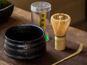Bamboo whisk for matcha tea (whisk)